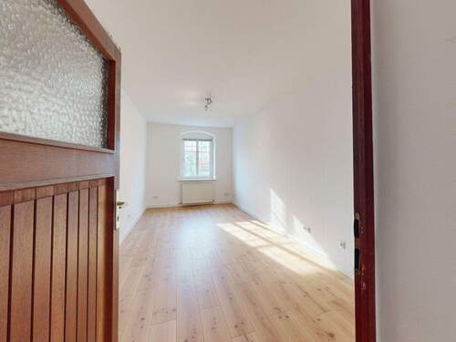 Titelbild - Altbaucharme in Pankow: große Zimmer und ruhige Lage am Amalienpark