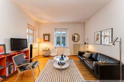 Wohnzimmer - 3 Zimmer Etagenwohnung zum Kaufen in Berlin