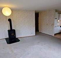 Zweifamilienhaus in Braunschweig (Waggum) mit Monteurszimmer auf Erbbaurecht - Braunschweig / Waggum