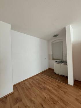 Küchenbereich - 1 Zimmer Etagenwohnung zur Miete in Gera