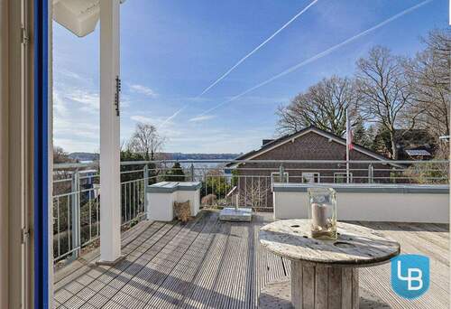 Ihre Dachterrasse - 4 Zimmer Einfamilienhaus in Mönkeberg