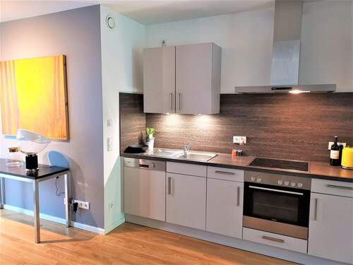 Küchenzeile - 1 Zimmer Etagenwohnung zur Miete in Hamburg