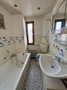 Bad im Dachgeschoss - 