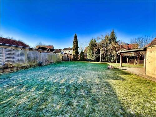 Blick vom Hais aus in Richtung Garten - 