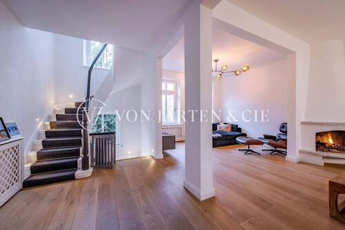 Wohnbereich - 4 Zimmer Mehrfamilienhaus, Wohnhaus in Hamburg