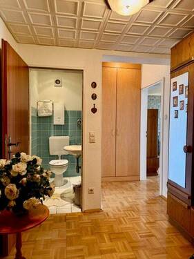 4_Flur (1) - Etagenwohnung mit 100,00 m&sup2; in Krefeld / Fischeln zum Kaufen