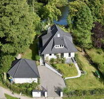 Haus am See mit schönem Garten, Whirlpool, reduziert von 1390000 € jetzt provisionsfrei - Hamburg Bergstedt