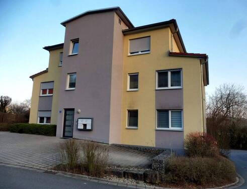 Außenansicht - Gemütliche 3-Zimmer-Wohnung mit Balkon