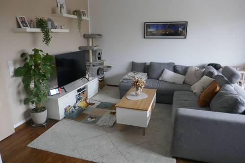 Wohnzimmer - 3 Zimmer Etagenwohnung in Neustadt an der Aisch