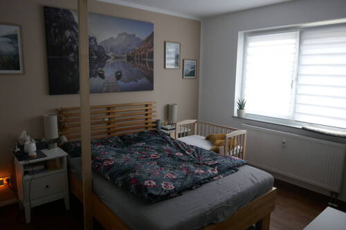 Schlafzimmer - Etagenwohnung mit 75,00 m² in Neustadt an der Aisch zum Kaufen