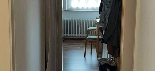 76 DG re Flur.jpg - 4 Zimmer Etagenwohnung in Clausthal-Zellerfeld