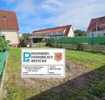 Ihr Haus in Anklam mit Carport, Garagen und Garten!
