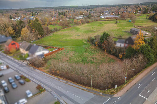 Grundstück - Attraktives Baugrundstück in zentraler Lage