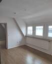 Essen oder Arbeiten DG - Mehrfamilienhaus, Wohnhaus mit 150,00 m² in Heroldsberg zum Kaufen