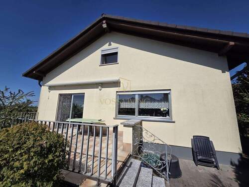 Seitenansicht_Haus - 