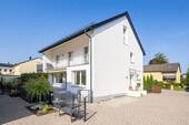 Aussenansicht Südwest - 1 Zimmer Mehrfamilienhaus, Wohnhaus zum Kaufen in Gilching