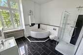 1.OG Badezimmer - 