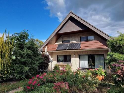 Ansicht - Einfamilienhaus im Komponistenviertel - Tolle Lage und ein familienfreundliches Haus - was will man mehr!