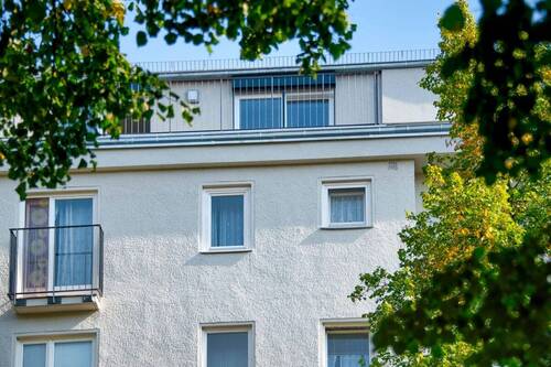 Fassade - Schön + Gepflegt + Vermietet + 2-Zimmer-Wohnung + Berlin-Neukölln + Jetzt investieren!