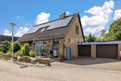 Titelbild - Modernisiertes Einfamilienhaus in zentraler Lage