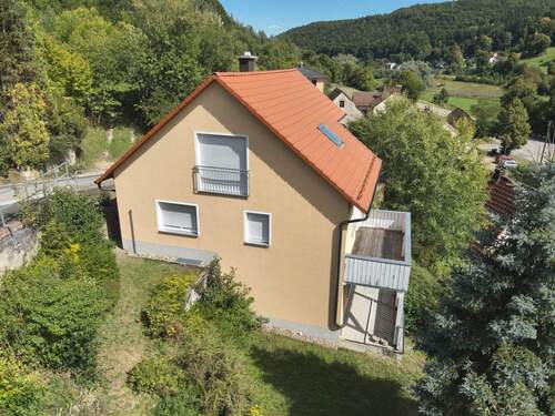 Westseite - 3 Zimmer Einfamilienhaus zum Kaufen in Obertrubach