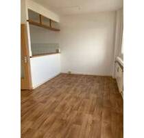 Nachmieter gesucht! 3 Zimmer im 2.Obergeschoß - Dessau-Roßlau Süd