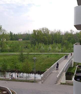 Außblick vom Balkon - Großzügiges Wohngefühl in hochwertiger Ausstattung
