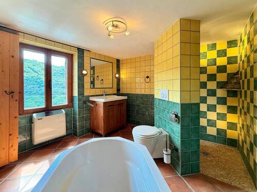 AL990_09 TERRA ITALIA IMMOBILIEN_REAL ESTATE_TESTI - 