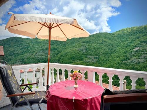 AL990_18 TERRA ITALIA IMMOBILIEN_REAL ESTATE_TESTI - 