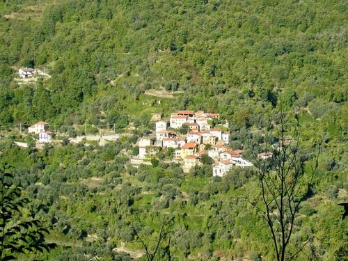 AL990_21 TERRA ITALIA IMMOBILIEN_REAL ESTATE_TESTI - 