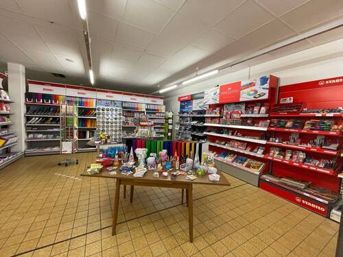 Verkaufsraum - Gewerbeobjekt (Büro, Produktion, Verkauf) zum Kaufen in Vogtsburg im Kaiserstuhl