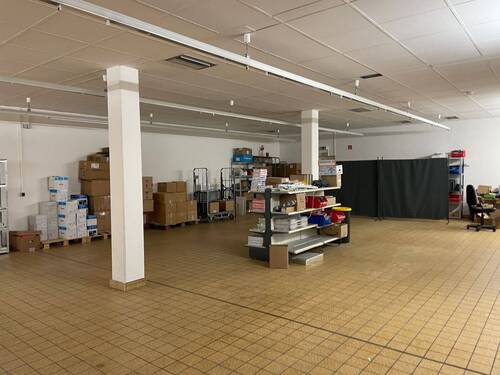 Verkaufsraum - Gewerbeobjekt (Büro, Produktion, Verkauf) in Vogtsburg im Kaiserstuhl