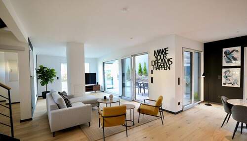 Wohnzimmer - Einfamilienhaus mit 154,00 m² in Oberschneiding zum Kaufen