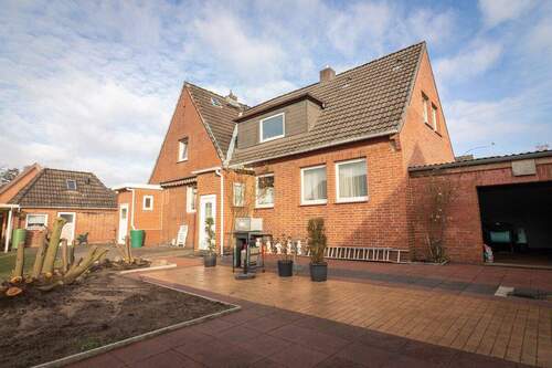 Rückwärtige Ansicht - 2 in 1 in Lübeck: Einfamilienhaus oder Doppelhaushälfte - Sie entscheiden!