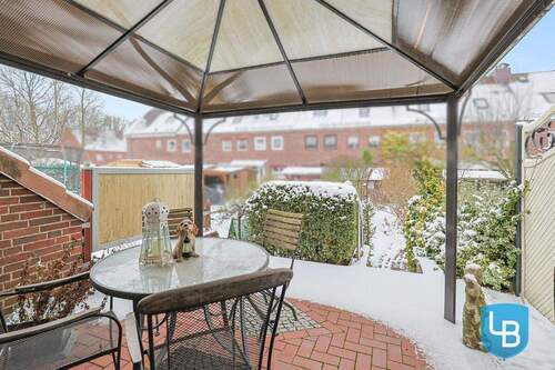 Terrasse - Reihenhaus mit Anbau und Dachterrasse in ruhiger Lage!