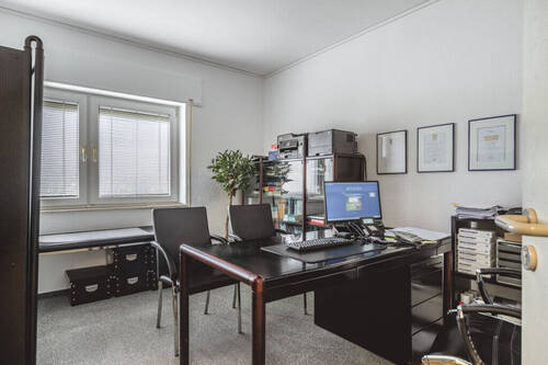 Beispiel Büro (4) - 