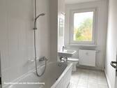 Wohnung_Kaufen_Schorfheide_Musterwohnung_Bad - 