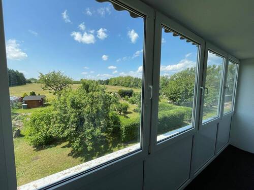 Blick vom Balkon - 3 Zimmer Wohnung mit Balkon - 340,00 EUR Kaltmiete, ca.  68,00 m² Wohnfläche