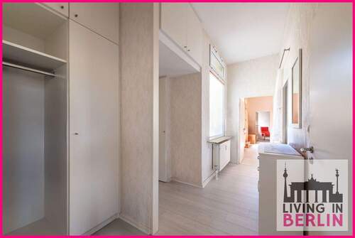 Flur - 2 Zimmer Etagenwohnung zum Kaufen in Berlin