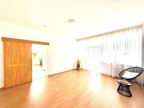 Wohnzimmer - 2 Zimmer Etagenwohnung in Berlin