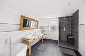 Masterbad Obergeschoss - 
