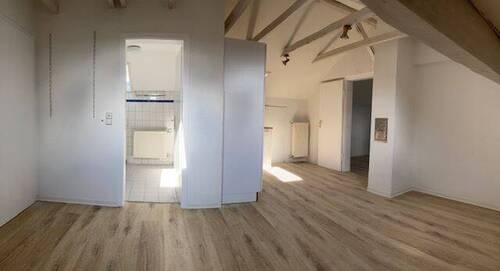 Küche und wohnen Bild 2 - 2 Zimmer Etagenwohnung zur Miete in Korntal-Münchingen