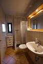 gr. FeWo: Duschbad - 