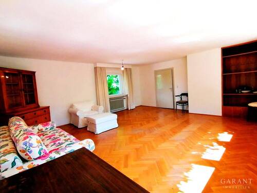 Wohnzimmer OG - 7 Zimmer Einfamilienhaus zum Kaufen in Zwiesel