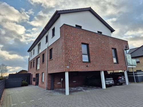 Seitenansicht - 2 Zimmer Etagenwohnung zur Miete in Barßel