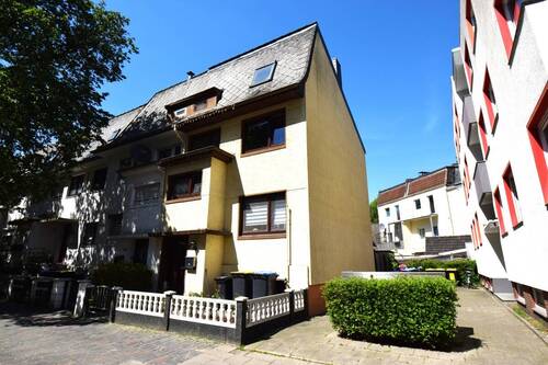 Titel - Bremerhaven Gepflegtes Reihenendhaus mit Charme und Garten - vermietet
