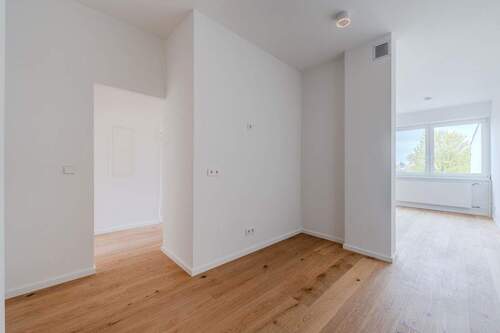 Praktische Küche - 3 Zimmer Etagenwohnung in Berlin