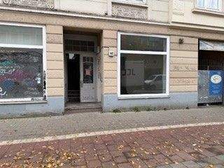 Front 1.jpg - Schöne sanierte Gewerbefläche in der Stresemannstraße mit Zugang zum Innenhof