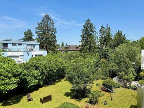 Blick in Gemeinschaftsgarten - 