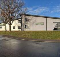 Wölfersheim: Vielseitig nutzbares Gewerbeobjekt auf ca. 6.512 m² Grundstück